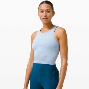Ebb to Street Cropped Racerback Tank Top Light Support blue linen size 4